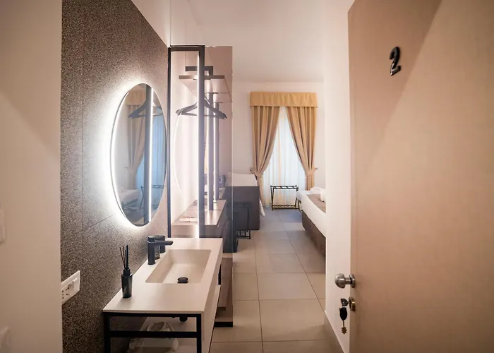 Cicerone's Luxury 4* Róma
